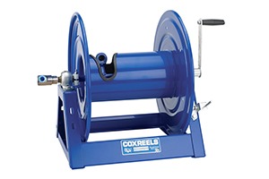 COXREELS 1125 Series high pressure hand crank hose reels